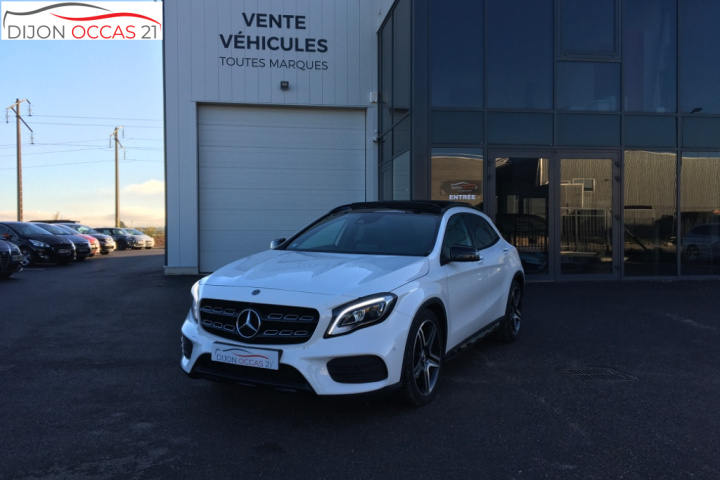 MERCEDES GLA