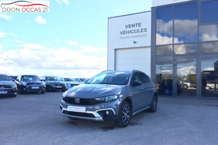 FIAT TIPO CROSS 5 PORTES