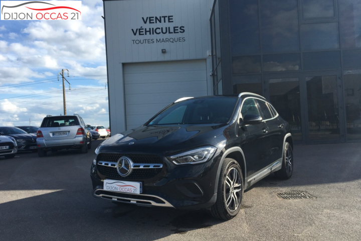 MERCEDES GLA