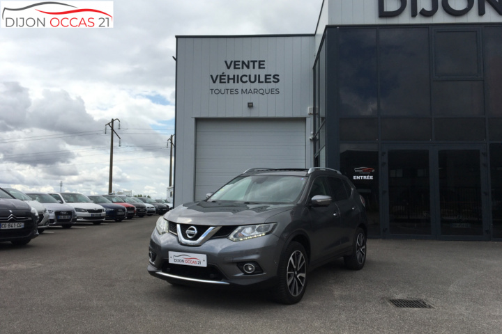 NISSAN X-TRAIL