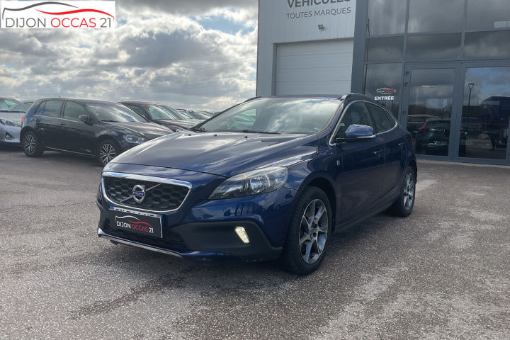 VOLVO V40 CROSS COUNTRY