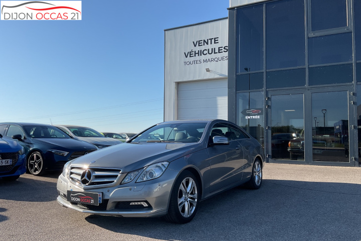 MERCEDES CLASSE E COUPE