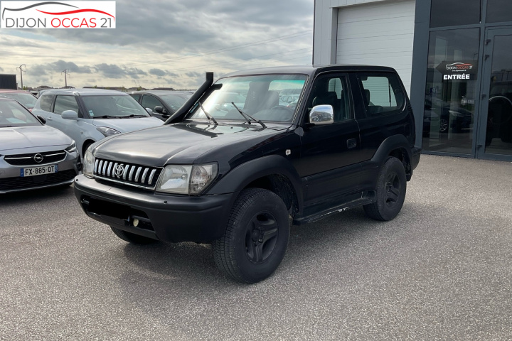 TOYOTA LAND CRUISER