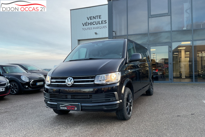 VOLKSWAGEN CARAVELLE