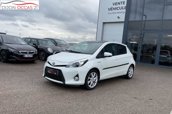 TOYOTA YARIS HYBRIDE